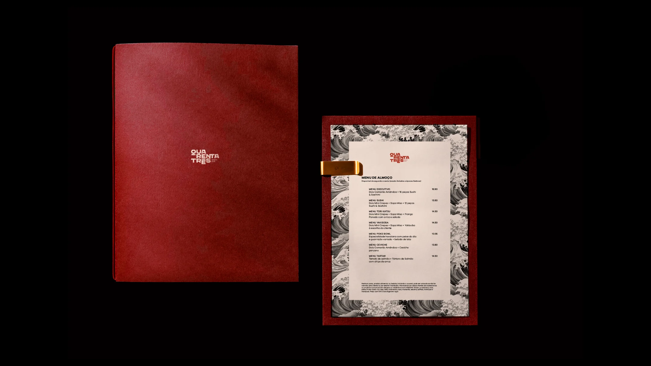 Projeto Quarenta e três da Nhdesign: Menu impresso Quarenta e Três em vermelho e branco sobre fundo preto