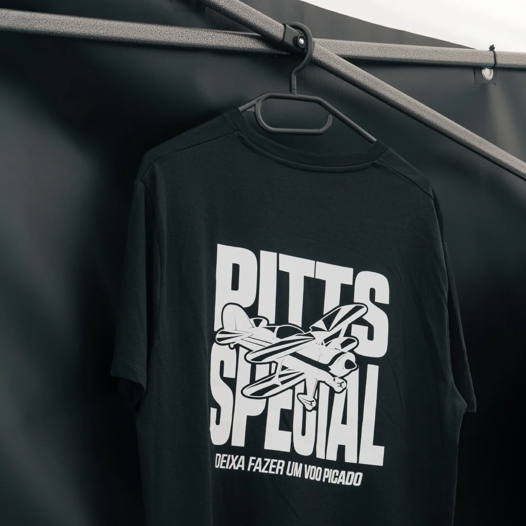 Nhdesign project Air Invictus: Brand identity applied to apparel merchandising