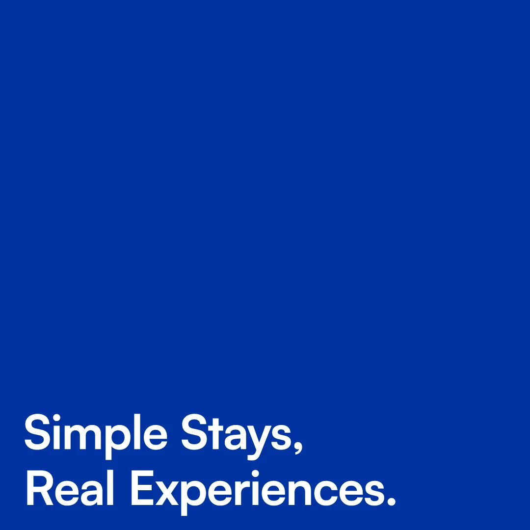 Projeto ON da Nhdesign: Composição tipográfica com o slogan Simple Stays Real Experiences