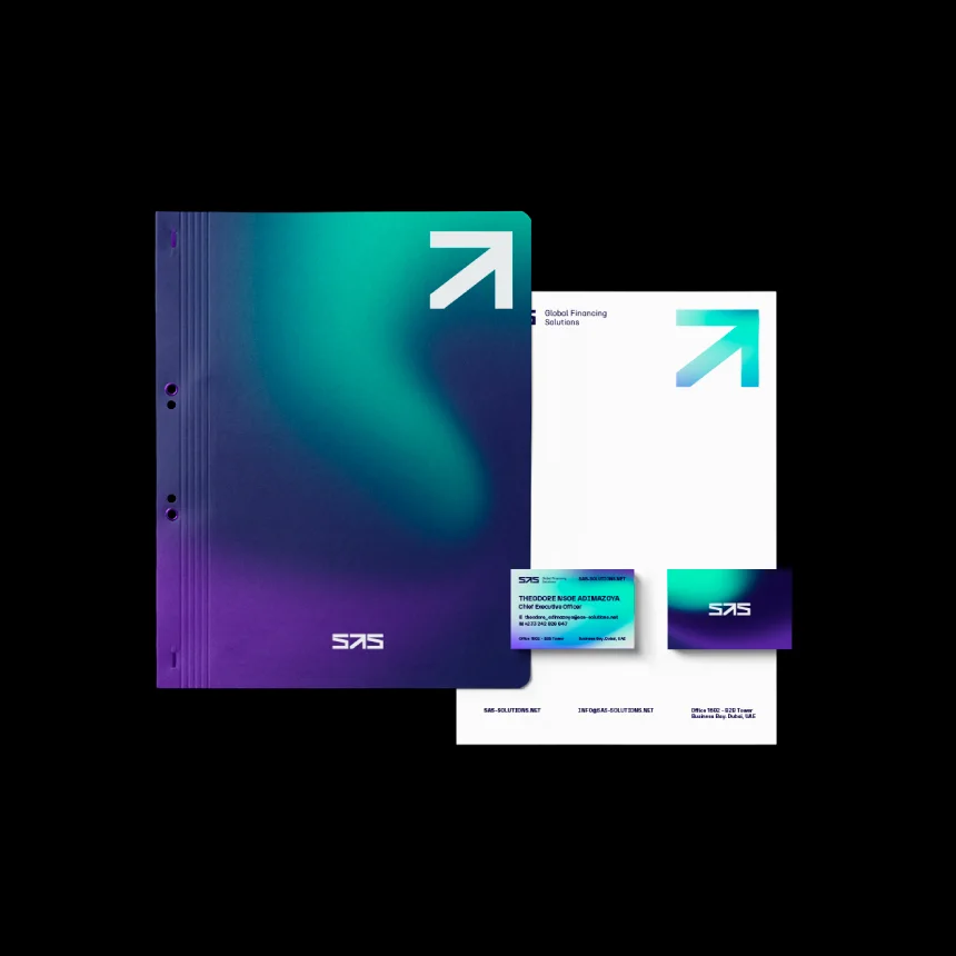 Projeto SAS Global Financing Solutions da Nhdesign: Estacionário da SAS sobre fundo preto: Capa, folha de carta e cartão de visita.