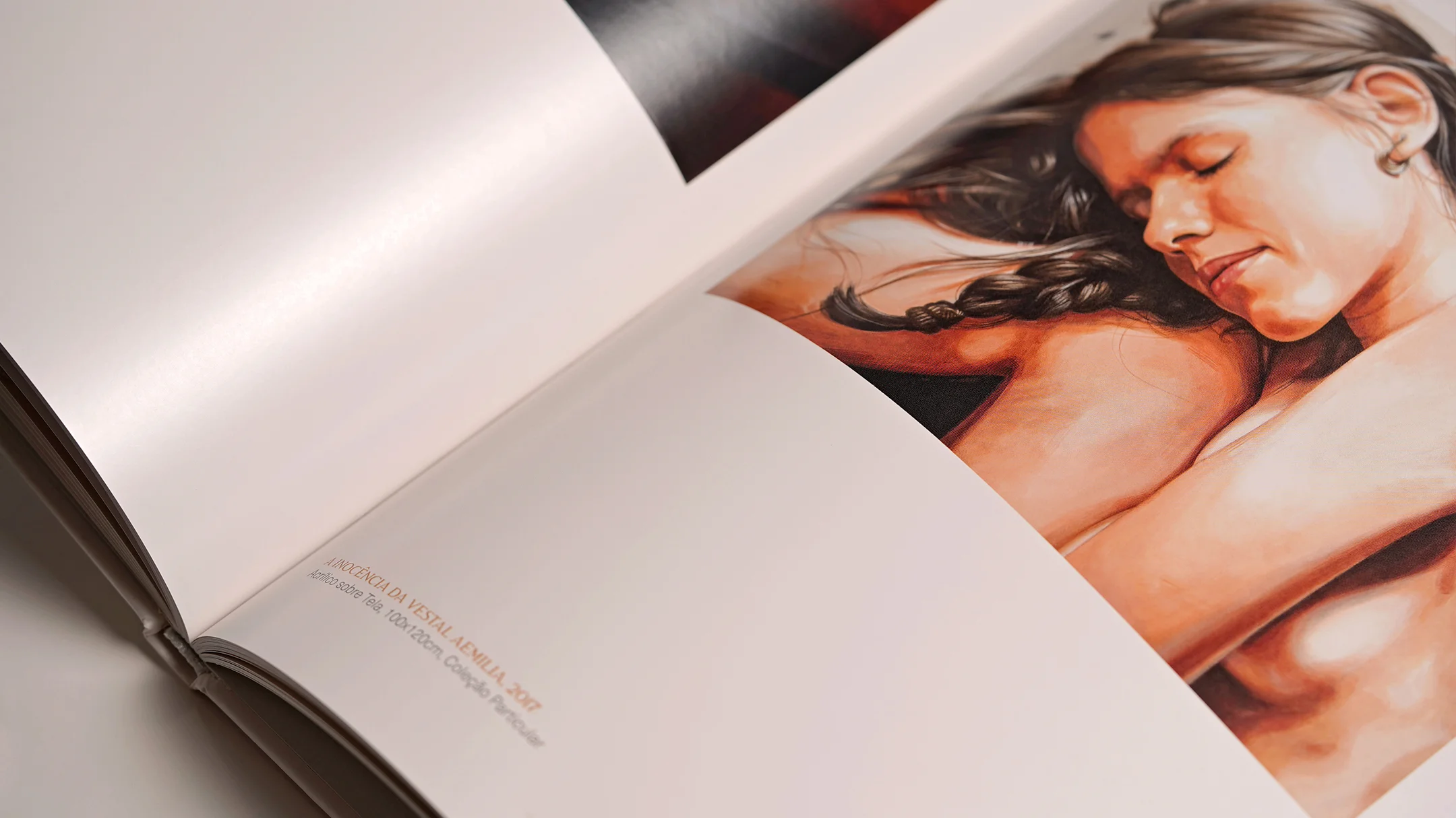 Nhdesign project Leandro Machado, 25 anos: Detail of the Leandro Machado catalog