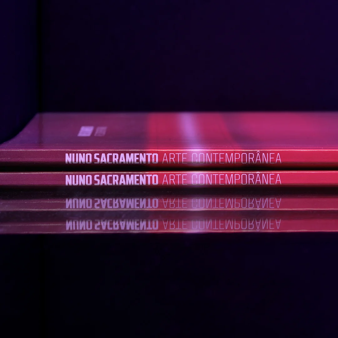 Nhdesign project Reboot: Detail of the spine of the Nuno Horta catalog, Reboot