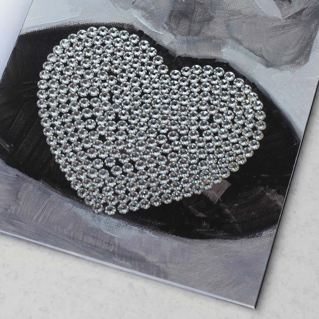 Nhdesign project Redemption: Detail of the Redemption catalogue, exploring the relationship between artwork, texture and the printed medium