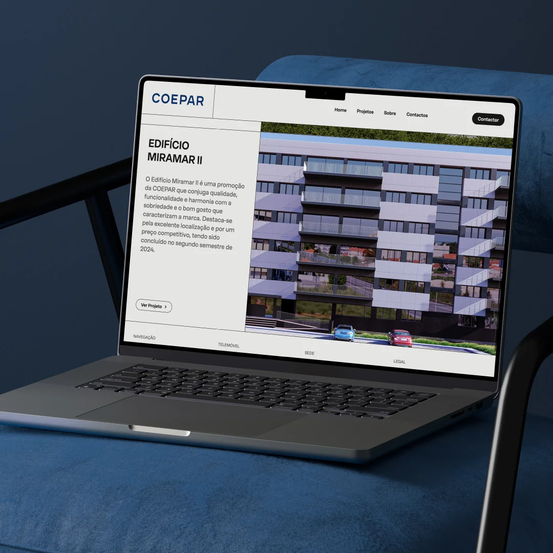 Nhdesign project Coepar: Laptop displaying a COEPAR development webpage